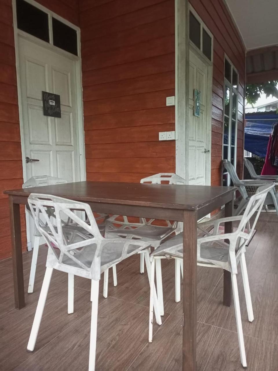 Bilik Bajet Rm70-rm90